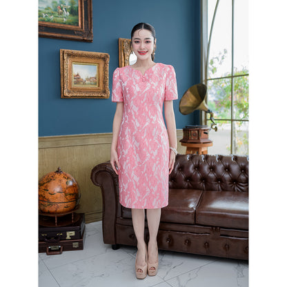 kudapy Mini dress, easy to wear, V-neck with a curve, floral pattern with embossed weave.