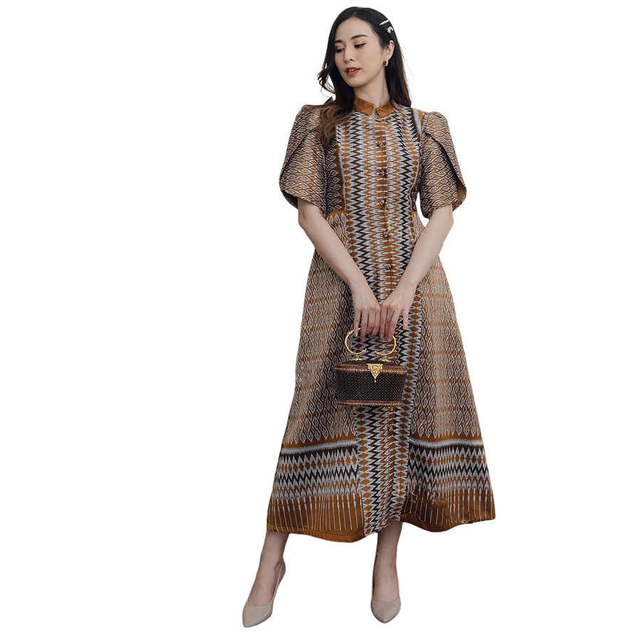 kudapy Midi dress, Thai silk, woven pattern, golden brown, Chinese collar, pleated sleeves, side slit, front slit, front buttons that can be unbuttoned, with a bow tied at the back, as per the model: Inspired by LnwShop.com